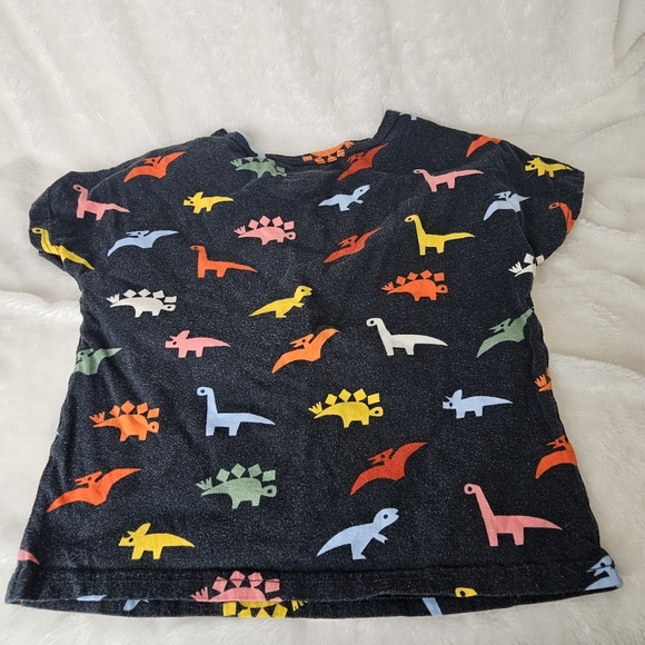 Old Navy Baby Kids Size 5T Tee Shirt Set Of 2 Short‎ Sleeve PLAY QUALITY Clothes - Picture 9 of 11